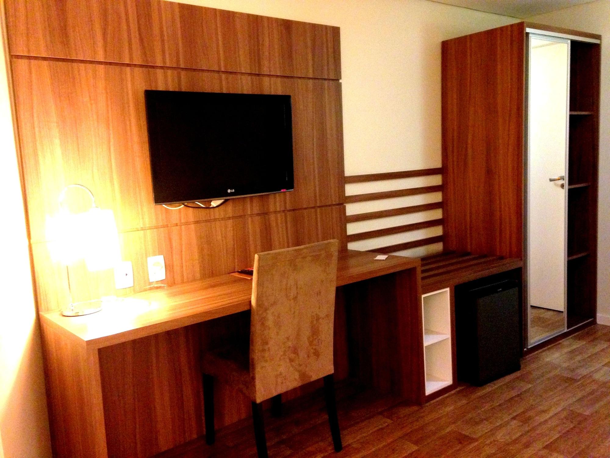 Umbu Hotel Porto Alegre - Centro Historico - Prox Aeroporto 15Min Luaran gambar