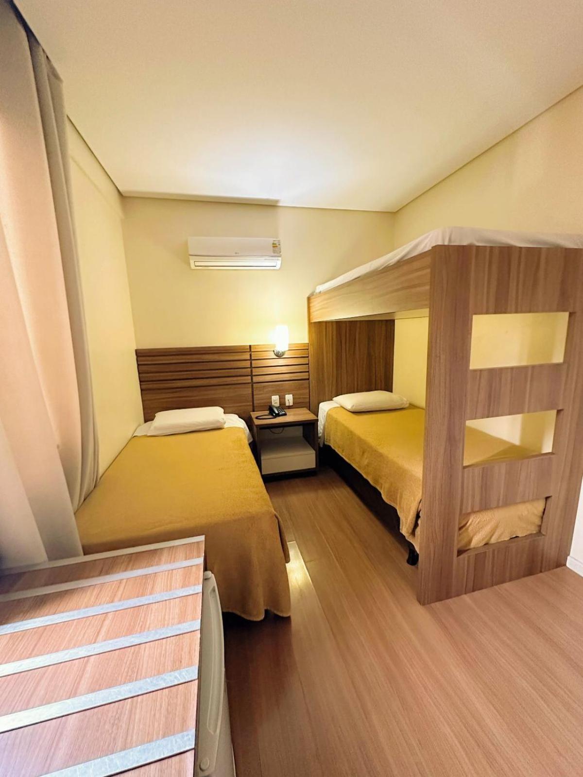 Umbu Hotel Porto Alegre - Centro Historico - Prox Aeroporto 15Min Bilik gambar