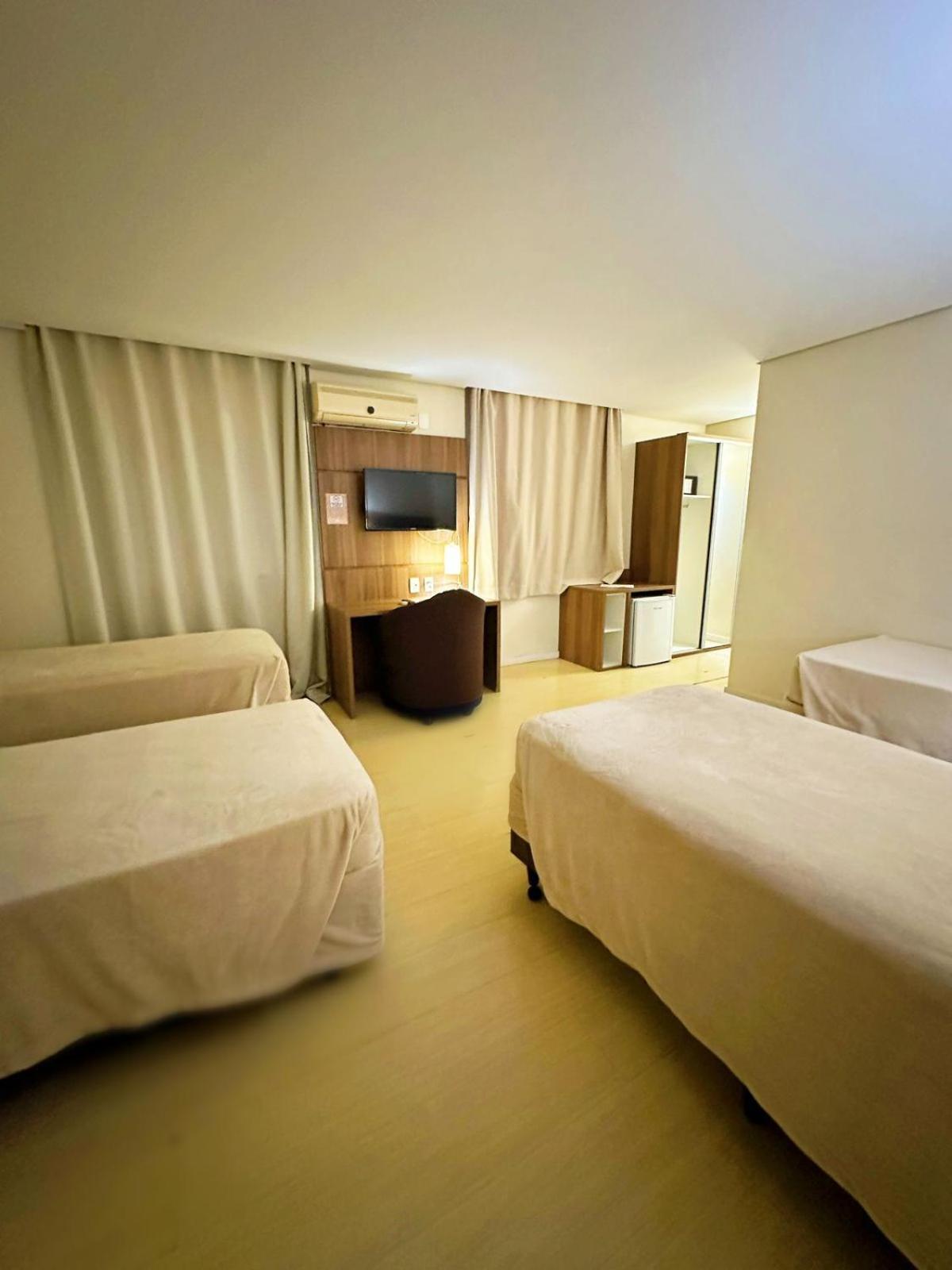 Umbu Hotel Porto Alegre - Centro Historico - Prox Aeroporto 15Min Bilik gambar